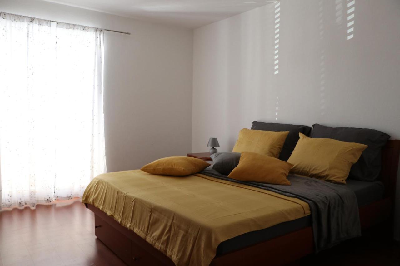 Nona Lili Apartment Izola Bagian luar foto